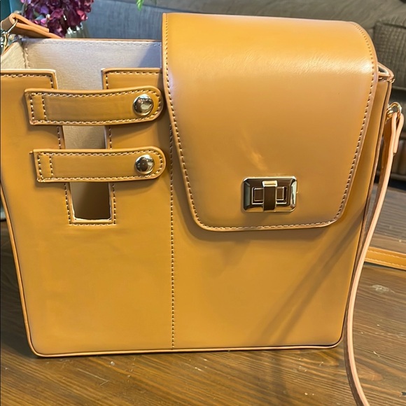 Brown Tumbler bag - Picture 2 of 12